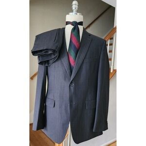 Suit Banana Republic Tailored Fit Gray Pinstriped 99% Wool Sz 42R Pants 40x30